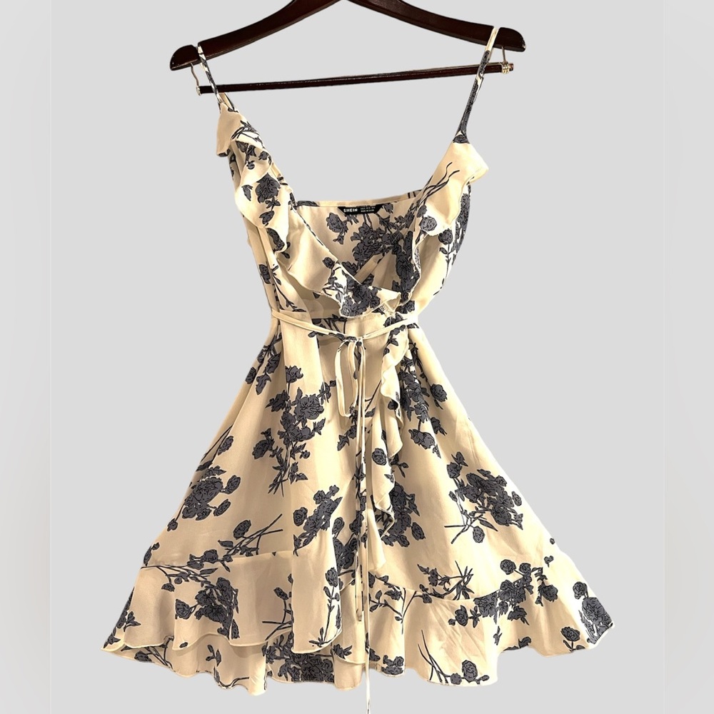 SHEIN Dress